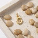 AMOR Anhänger (Halskette) Unisex, 375 Gold, Motiv G, Ansicht 6