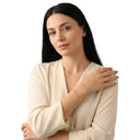 AMOR unisex bracelet, 375 gold, worn by model