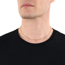 AMOR Halskette Unisex, 375 Gold, am Model