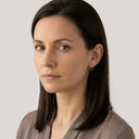 AMOR Ohrring (Creolen) Women, 375 Gold, am Model