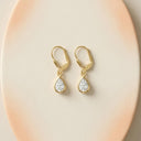 AMOR women's drop earrings, 375 gold, view 7