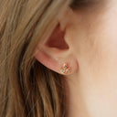 AMOR Ohrring (Ohrstecker) Damen, 925 Silber vergoldet, Zirkonia beige, am Model