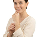AMOR Armband Damen, Edelstahl IP gold, am Model