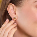 AMOR Ohrring (Ohrstecker) Damen, 925 Silber rhodiniert, Zirkonia braun, am Model