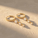 NOELANI Ohrring (Creolen) Damen, 925 Silber vergoldet, Zirkonia weiß, Ansicht 5