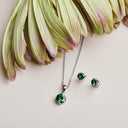 AMOR Schmuckset (Ohrring & Halskette) Damen, 925 Silber rhodiniert, Zirkonia grün, Ansicht 6